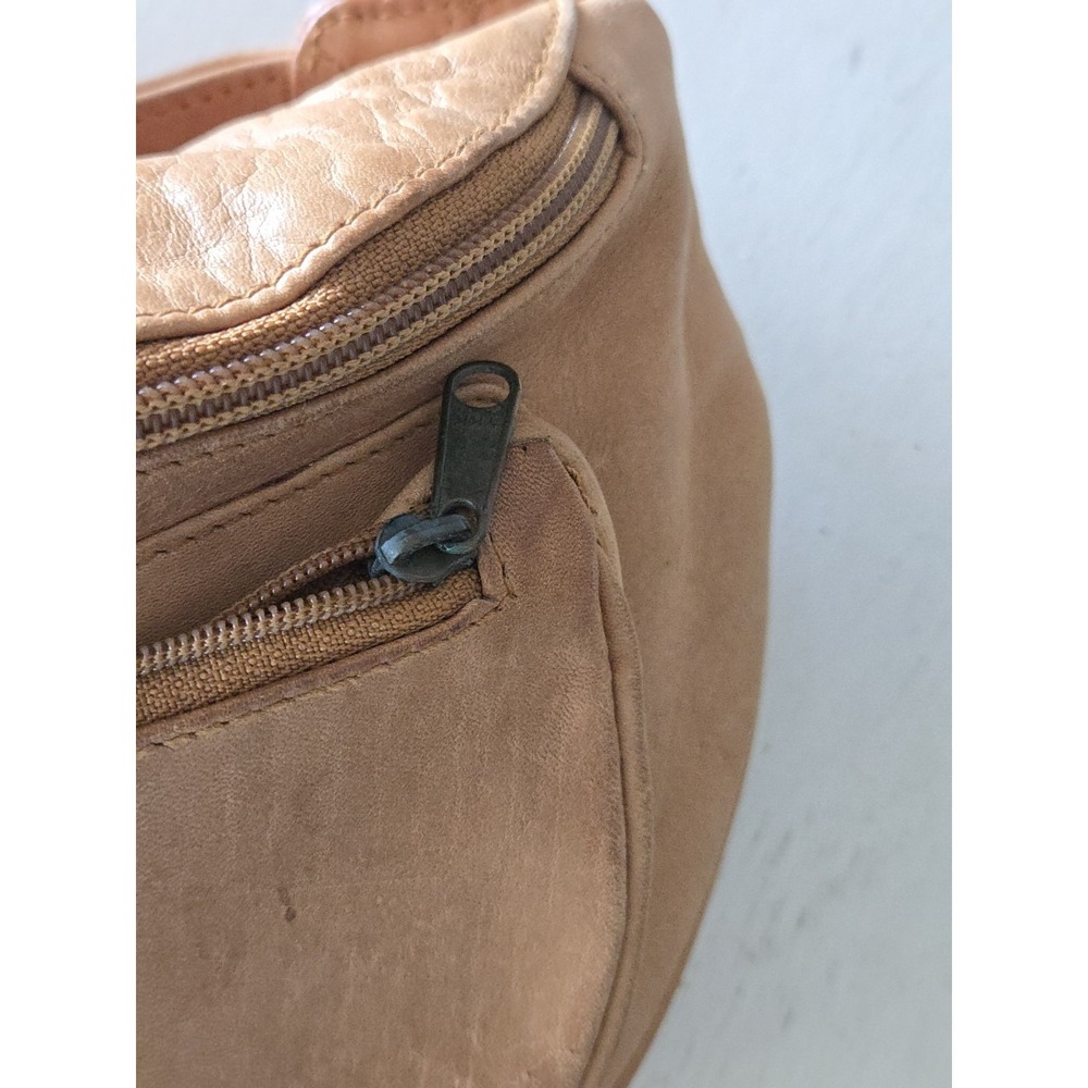 Ellington Sling Crossbody Bag Fanny Pack Waist Leather Adj Strap Distressed Tan - Picture 5 of 16